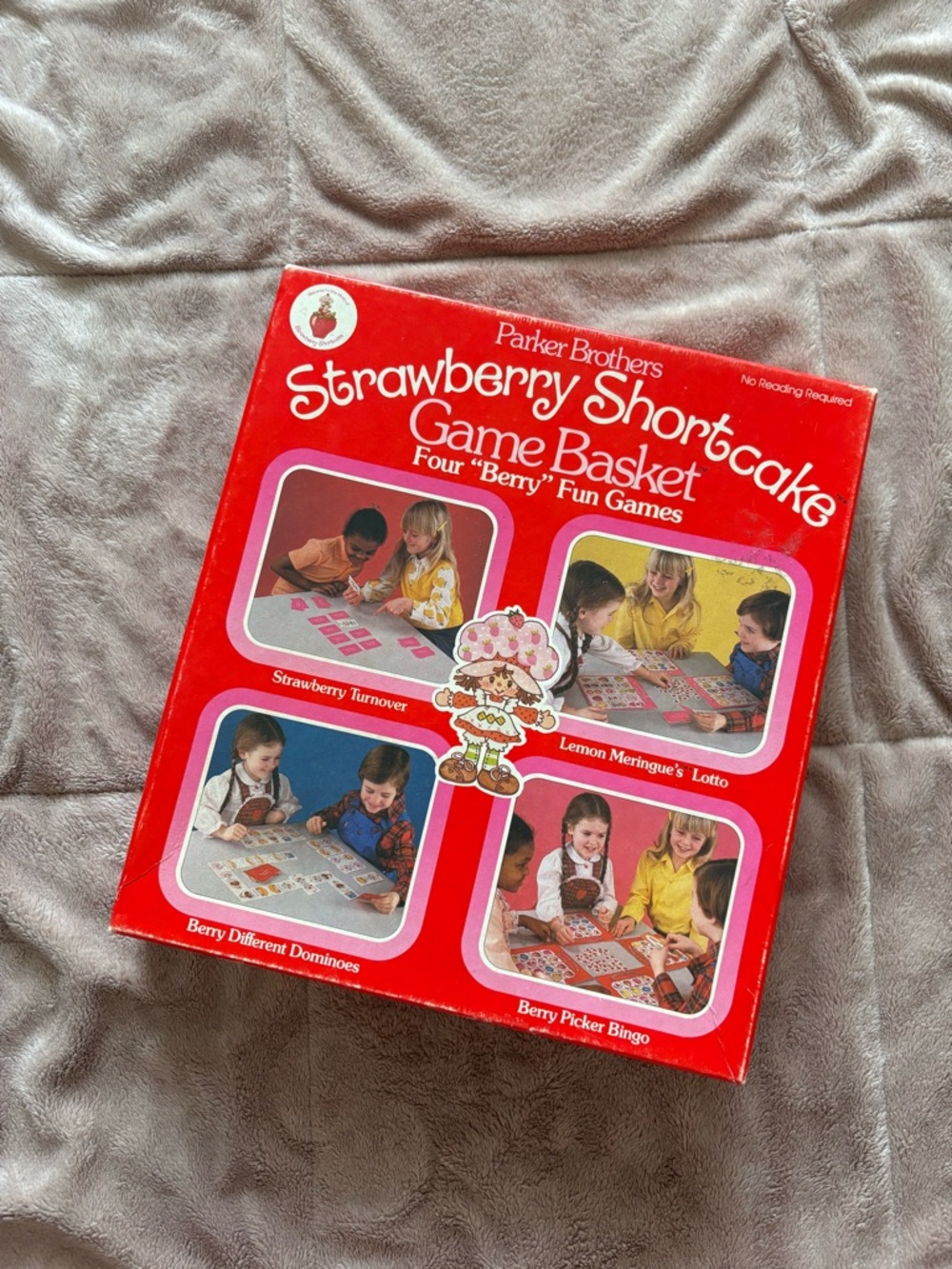Vintage 80s Strawberry Shortcake board game